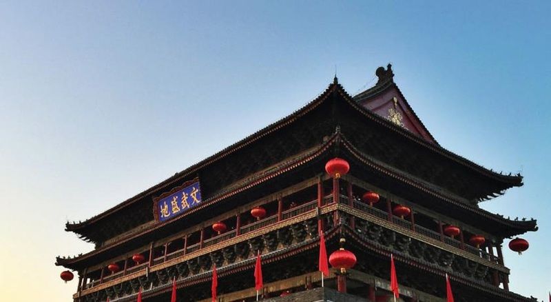 Ramada By Wyndham Xian Bell Tower Hotel Exterior photo